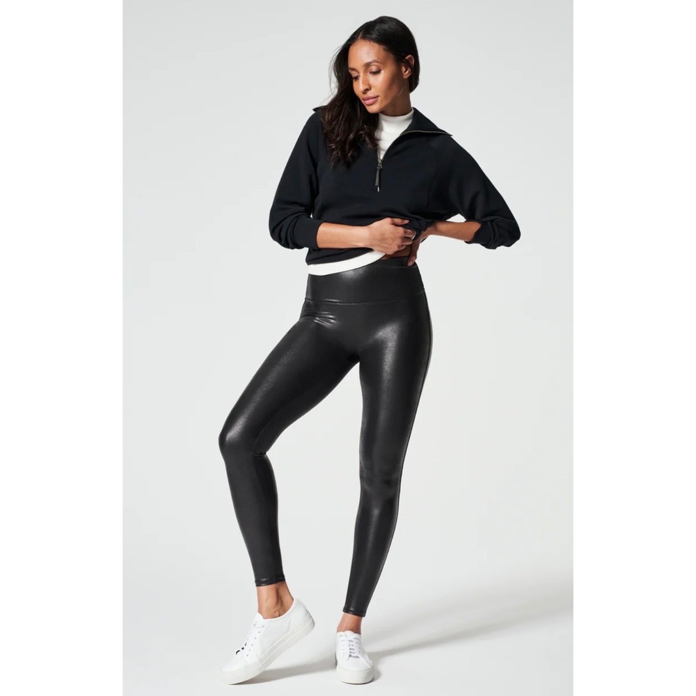 Spanx Faux Leather Leggings Black High Waisted Shimmer Size Large Smoothing EUC